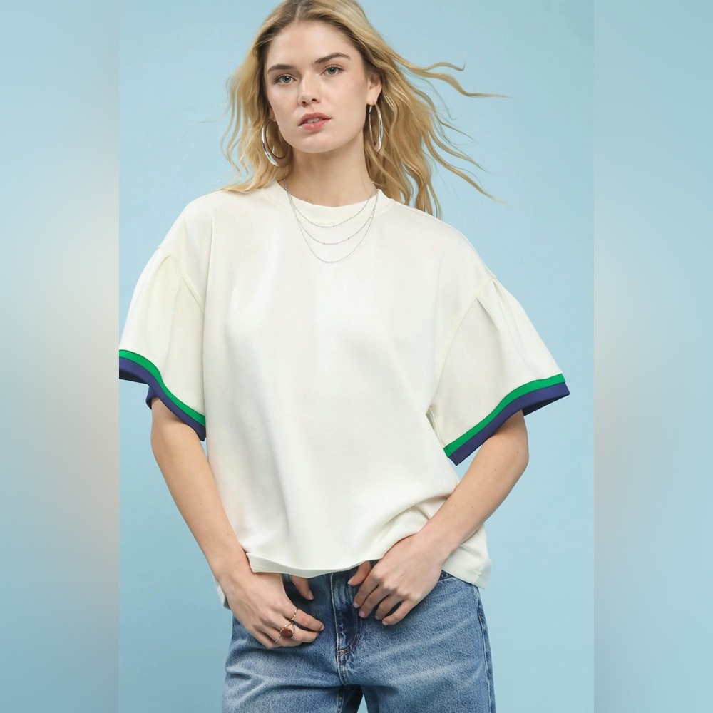 Umgee Contrast Trim Bell Sleeve Top